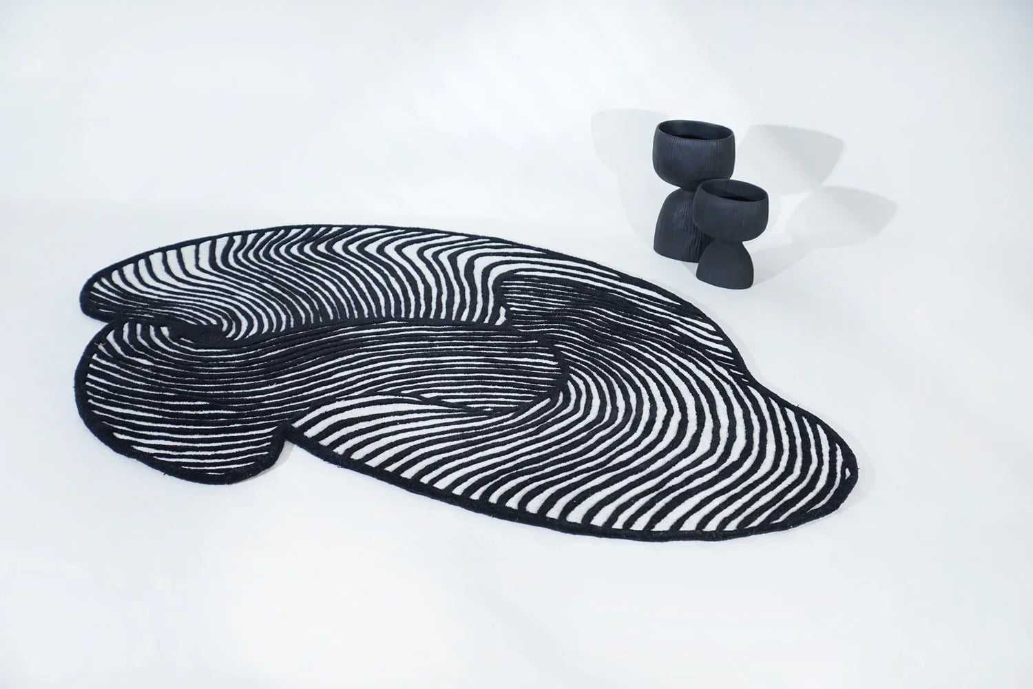 Choosing the Right Tones for Your Home: Warm vs. Cool Rugs